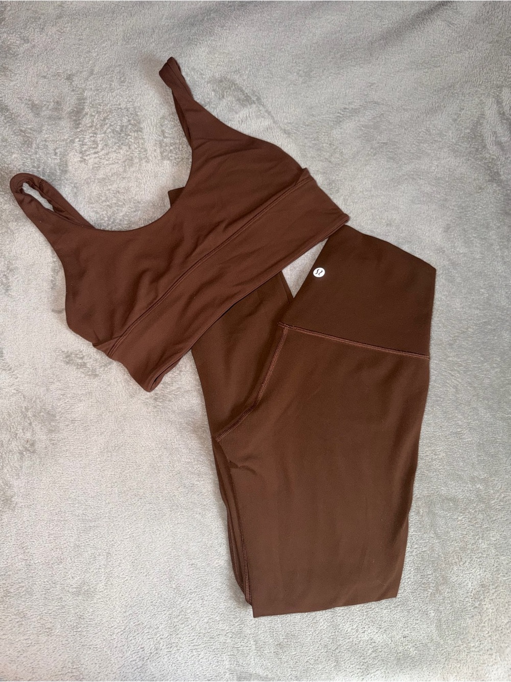 Lululemon Brown Activewear Set - Sports Bra & High-Waist Leggings